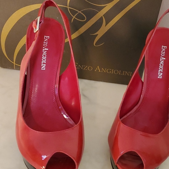 Enzo Angiolini Pumps - Picture 3 of 8